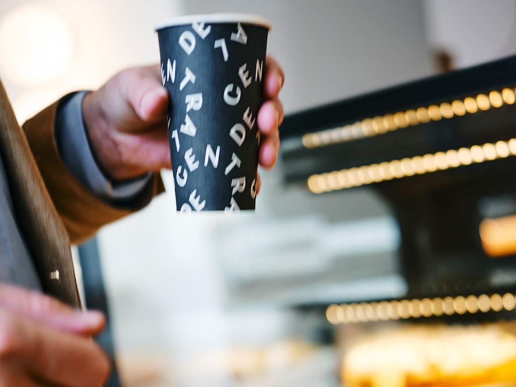 DECENTRAL – das Café an der Freyung.